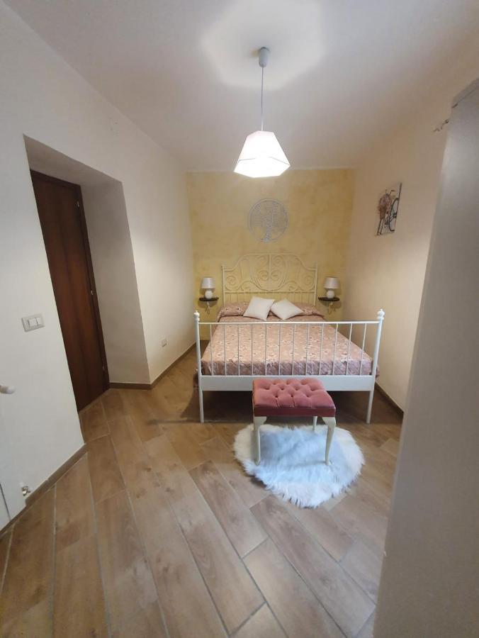 B&B Castrum Santopadre Eksteriør billede